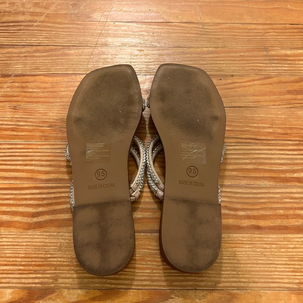 Sandals - Picture 4 of 5